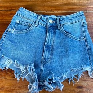 Zara cut off shorts